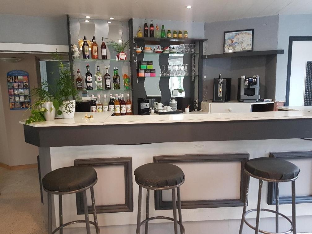 Charols Les Voyageurs酒店 外观 照片